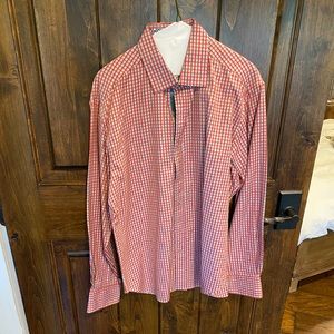 Men’s Robert Graham shirt